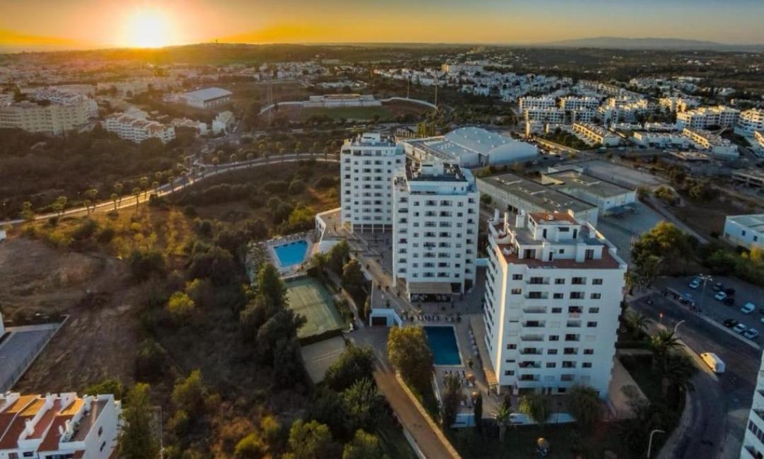 Apartmán The Albufeira Concierge - Pool & Sunset Balconies Exteriér fotografie